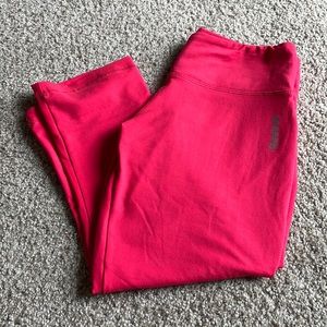 Reebok Playdry size xsmall workout leggings